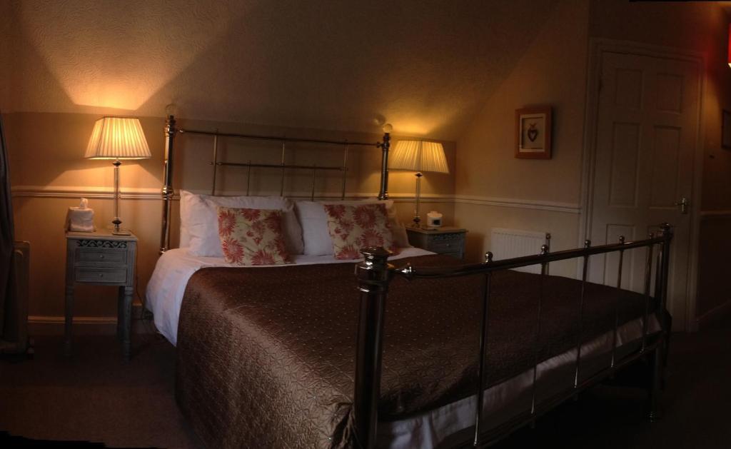 Bed and Breakfast The Hollies Fulford  Экстерьер фото