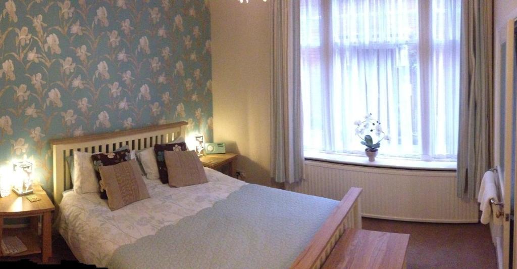 Bed and Breakfast The Hollies Fulford  Номер фото